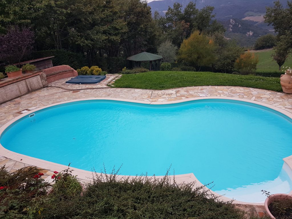 Piscina a fagiolo